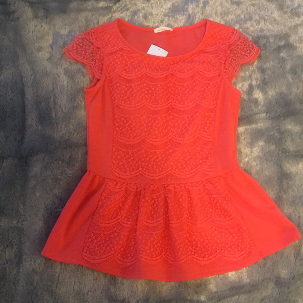 Beautiful lace peplum top❤️